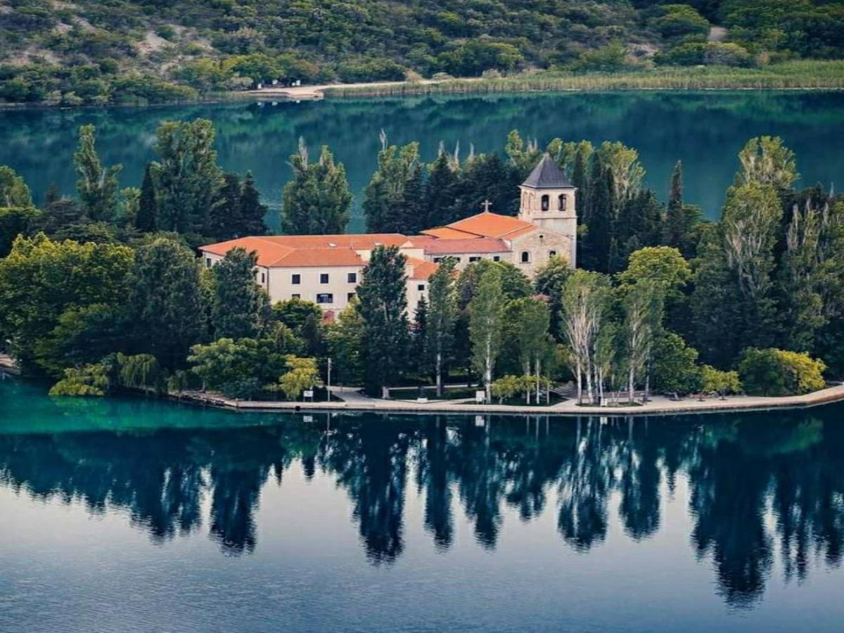 Holiday Home Goga Drniš Εξωτερικό φωτογραφία