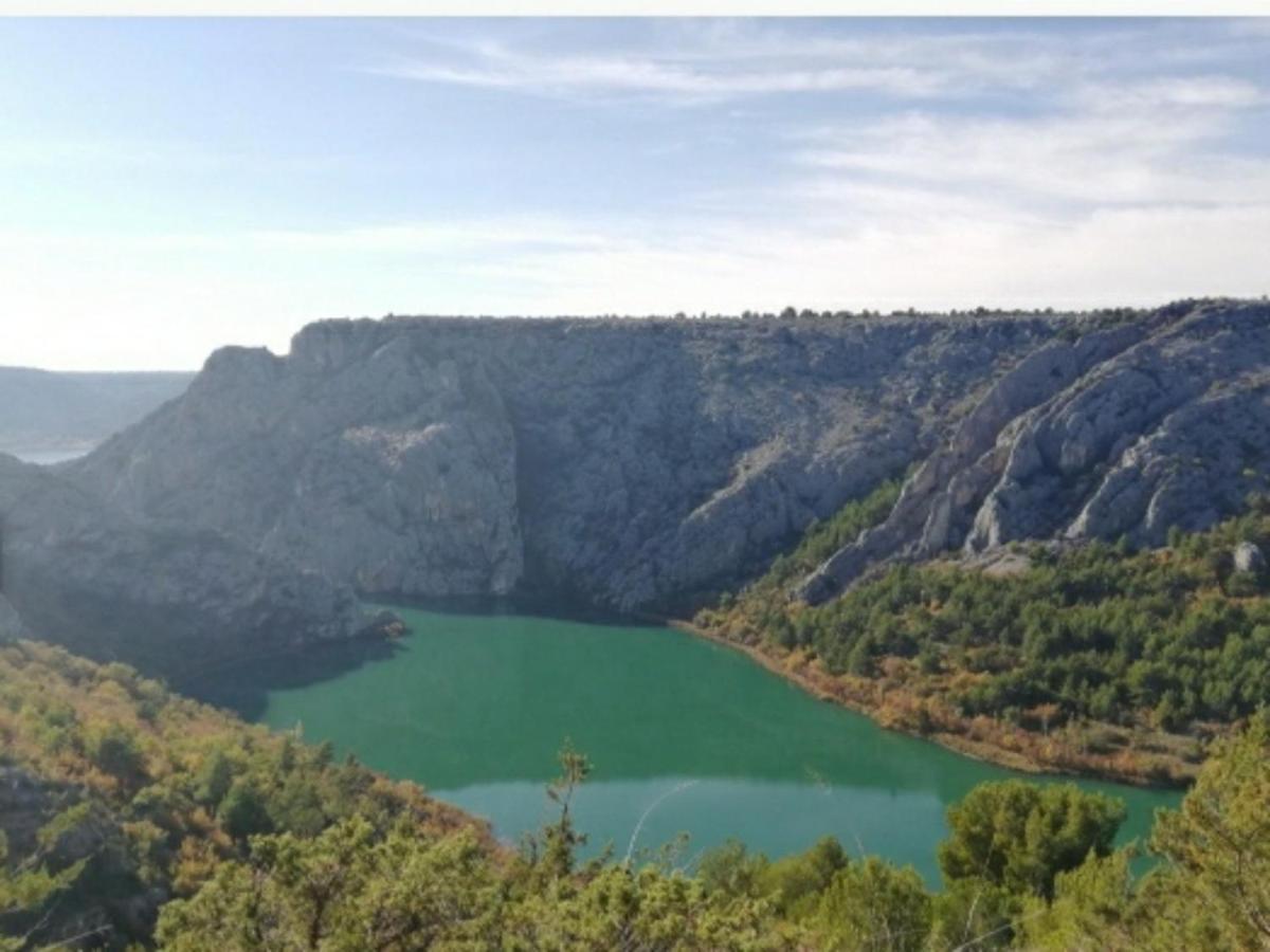 Holiday Home Goga Drniš Εξωτερικό φωτογραφία