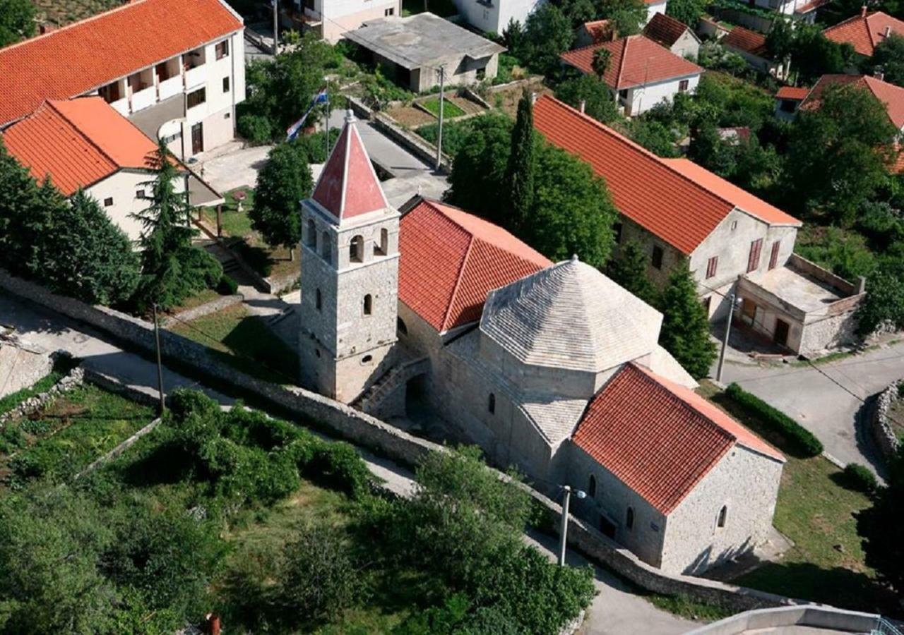 Holiday Home Goga Drniš Εξωτερικό φωτογραφία