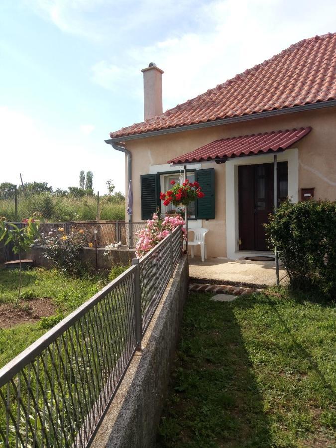 Holiday Home Goga Drniš Εξωτερικό φωτογραφία